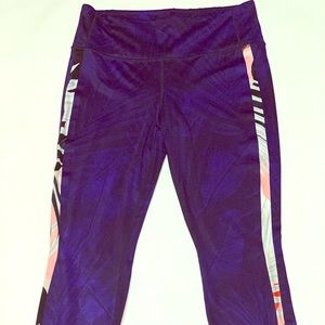 ATHLETA workout capris